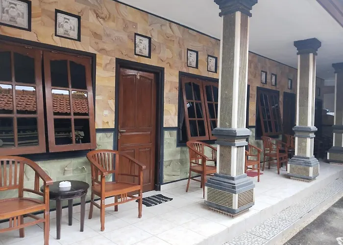 Leo Home Stay 2
